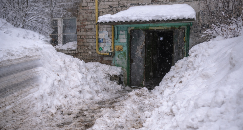 В Саранске жители жалуются на отсутствие уборки дворов