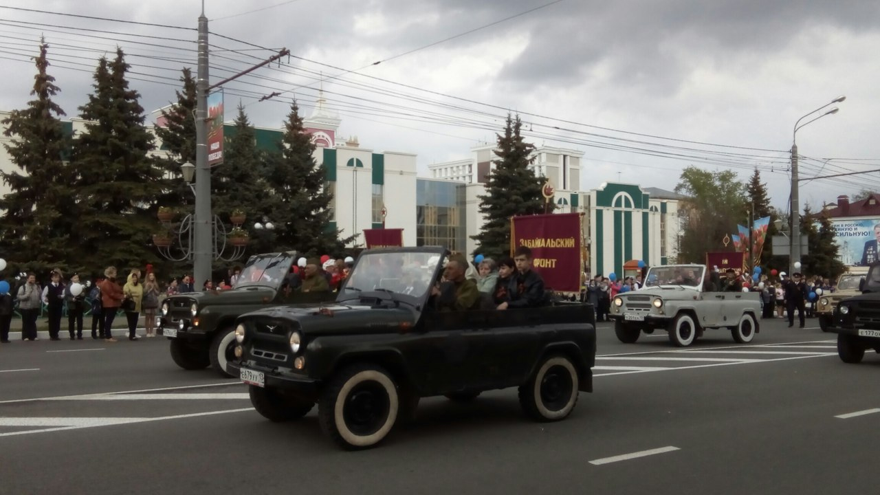День Победы в Саранске: в городе проходит военный парад (ФОТО)