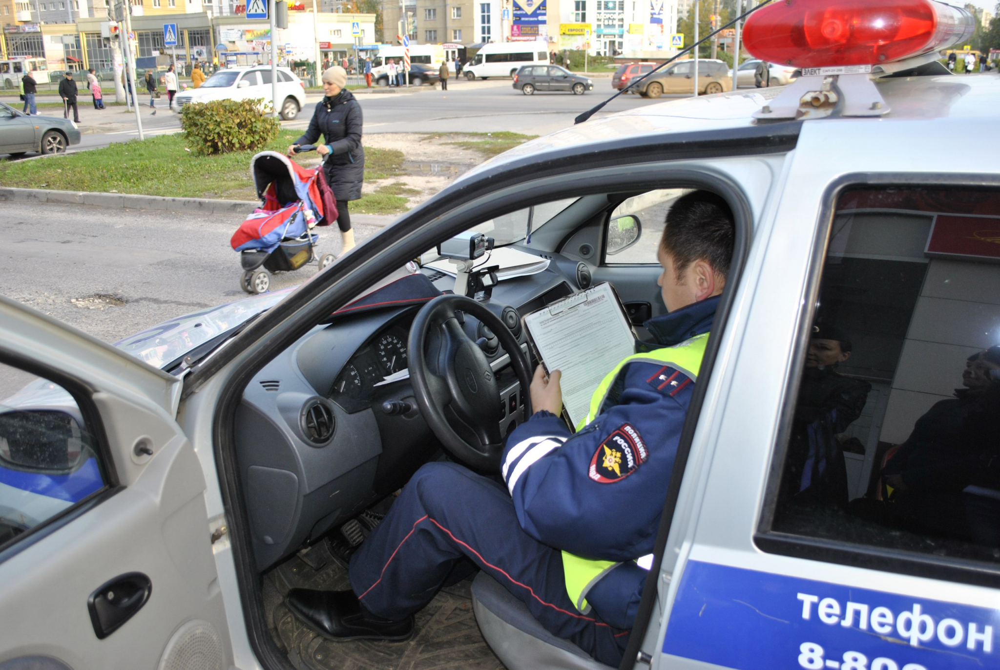 В Мордовии задержаны двое мужчин, которые угнали автомобиль, попали ДТП и остались в нем «отдыхать»