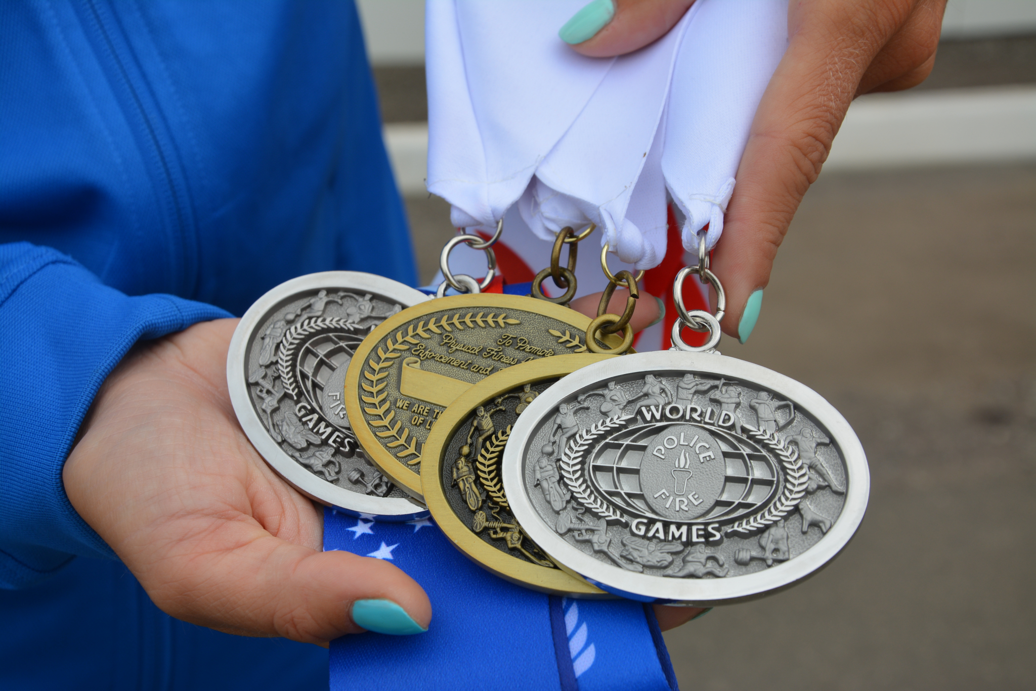 Сотрудница МЧС Мордовии привезла из США четыре медали со Всемирных игр полицейских и пожарных