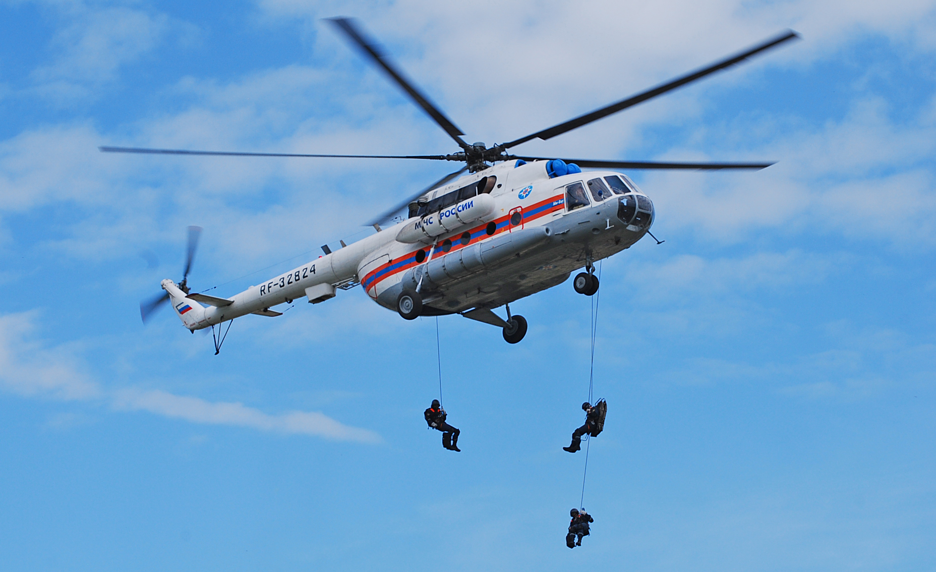 В небе над Саранском горожане смогут наблюдать низколетящий вертолет