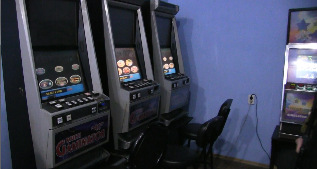 В Саранске за организацию и проведение азартных игр задержали троих человек