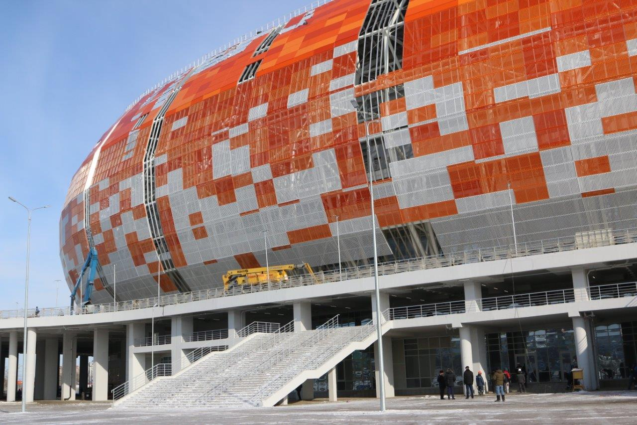 Глава Мордовии проверил ход отделочных работ на стадионе «Мордовия Арена» 