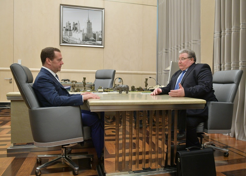 Глава Мордовии обсудил вопрос жилищного строительства с Дмитрием Медведевым 