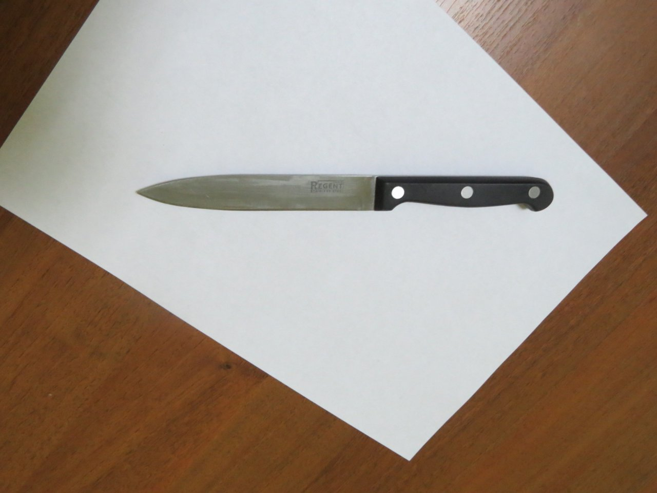 Житель Саранска восьмого марта «поздравил» супругу с помощью ножа