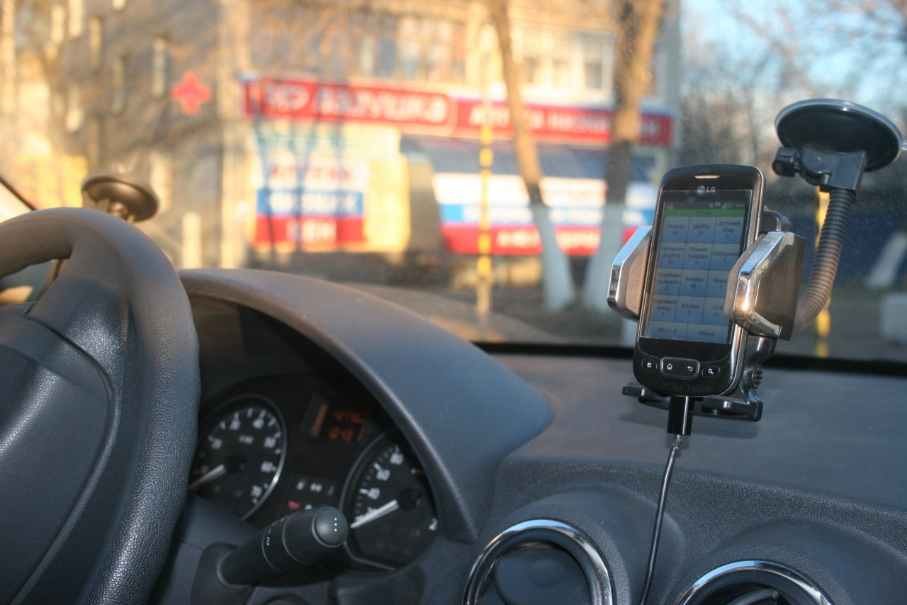 В Мордовии борются с таксистами-нелегалами
