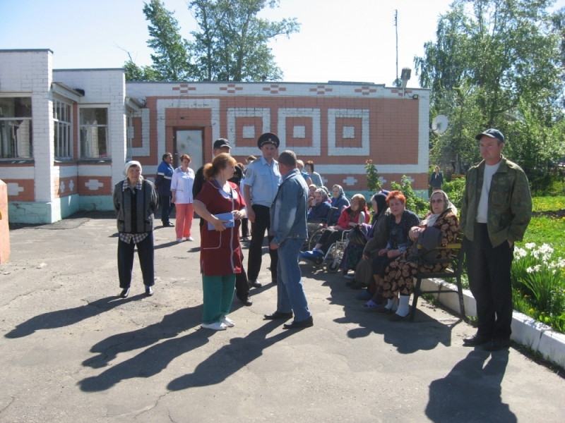 Сотрудники МЧС Мордовии провели учения в доме-интернате для престарелых