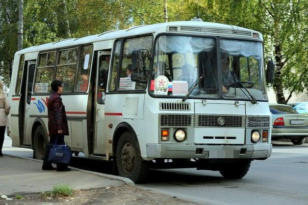 В Саранске в автобусе из-за резкого торможения упала пассажирка
