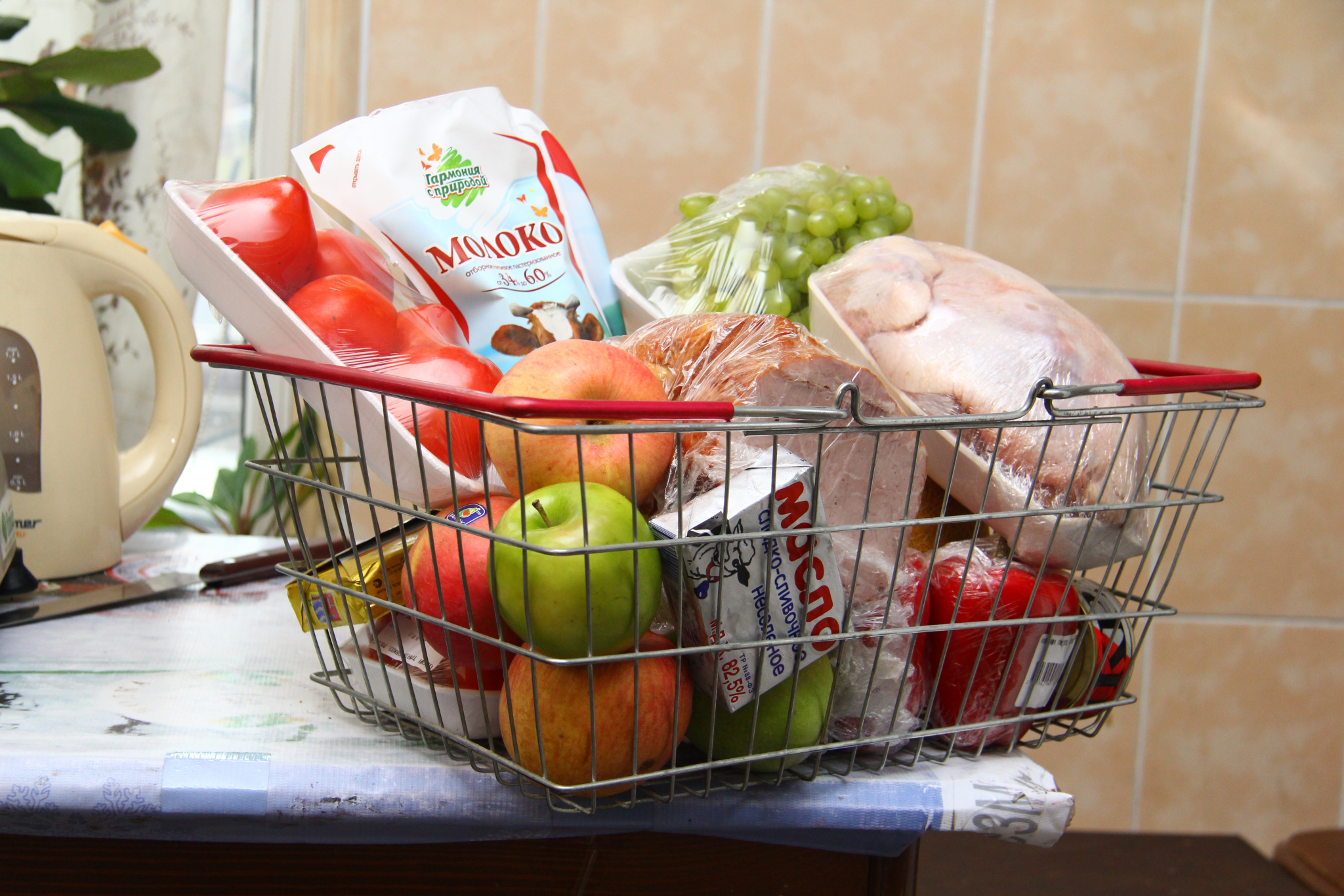 В Саранске голодный ульяновец украл продукты из супермаркета и съел их