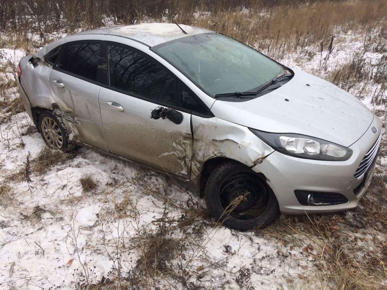 Легковушка и фура столкнулись на автодороге «Саранск – Рузаевка»: пострадали два ребенка