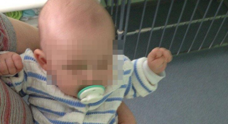 В Мордовии мать уронила младенца на тротуар