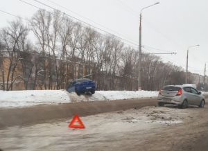 Рабочая неделя в Саранске началась с двух ДТП