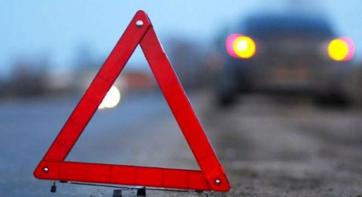 На трассе «Саранск – Сурское – Ульяновск» столкнулись «ВАЗ» и большегруз: два человека пострадали
