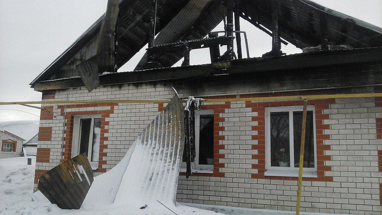 В МЧС Мордовии рассказали подробности пожара с двумя пострадавшими (фото)