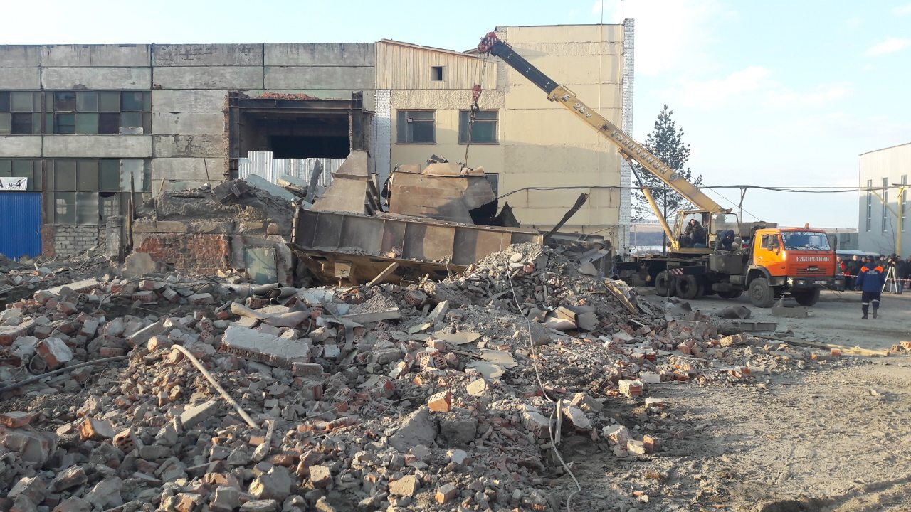 В Саранске обрушилось здание: два человека погибли