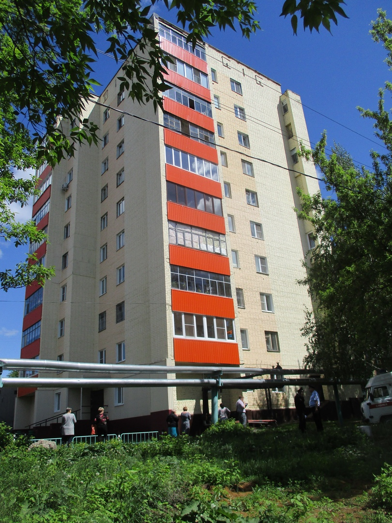 В Рузаевке семилетняя девочка погибла, выпав с балкона шестого этажа: возбуждено уголовное дело