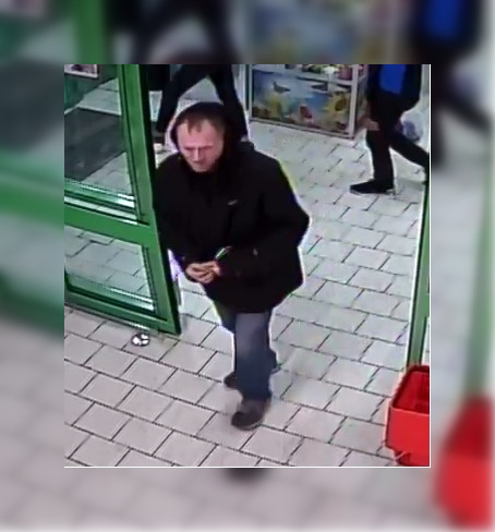 В Саранске полицейские ищут мужчину, укравшего женскую сумочку