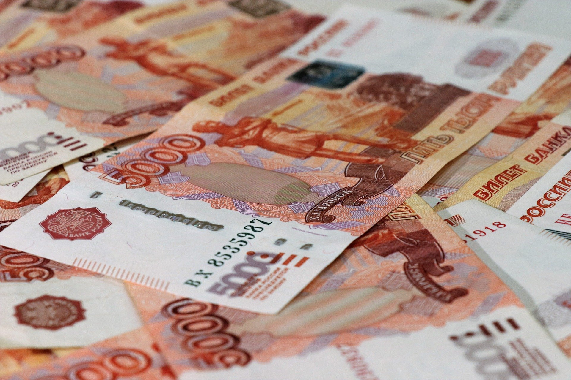 Жительница Саранска погасила крупный долг, чтобы отправиться в отпуск за границу