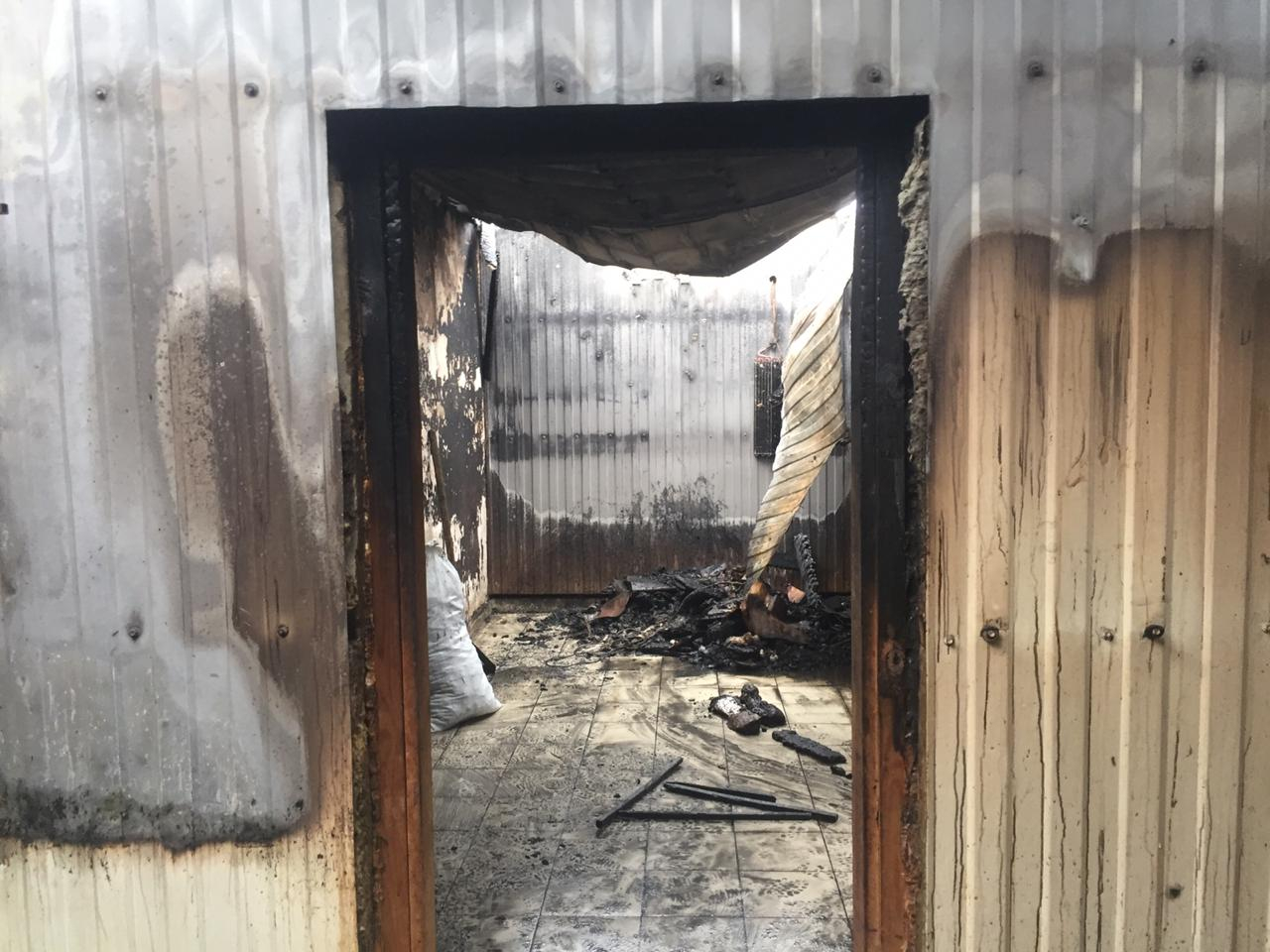Житель Мордовии получил ожоги рук, пытаясь потушить вспыхнувший сарай