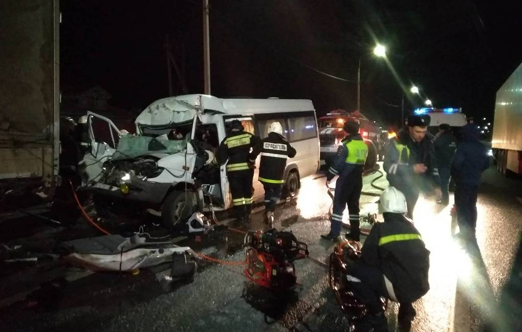 Фура из Мордовии попала в ДТП во Владимирской области: 16 человек пострадали, один погиб