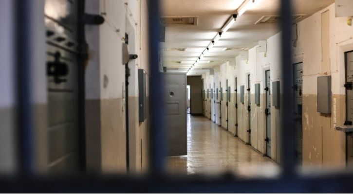 Заключенные устроили погром в мордовской колонии, где сидит экс-полковник Захарченко