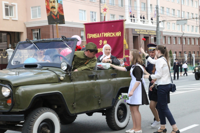 В Мордовии просят откликнуться владельцев автомобилей УАЗ и ГАЗ-69 для участия в Параде Победы
