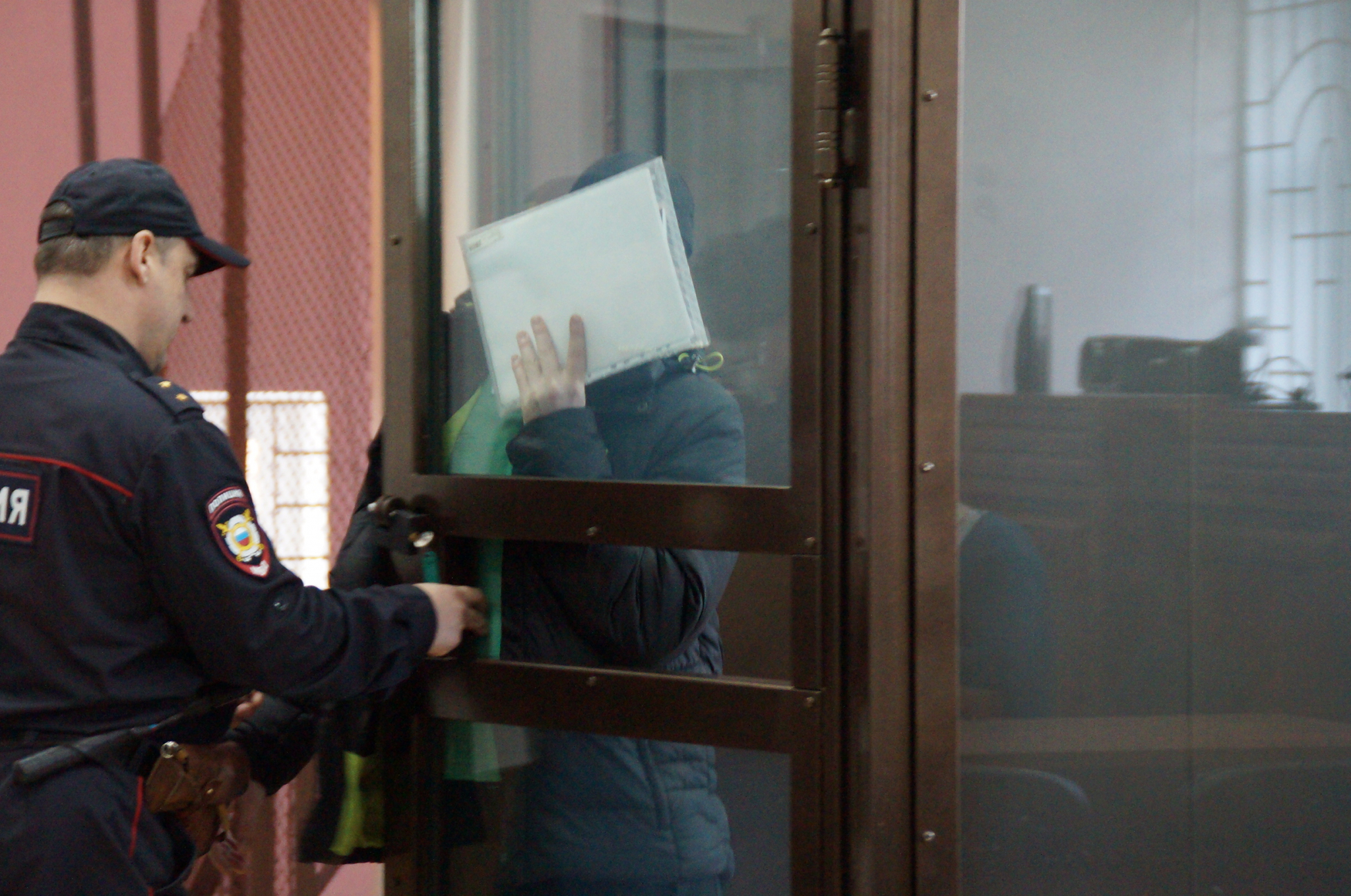В Мордовии осудили 18 участников ОПГ
