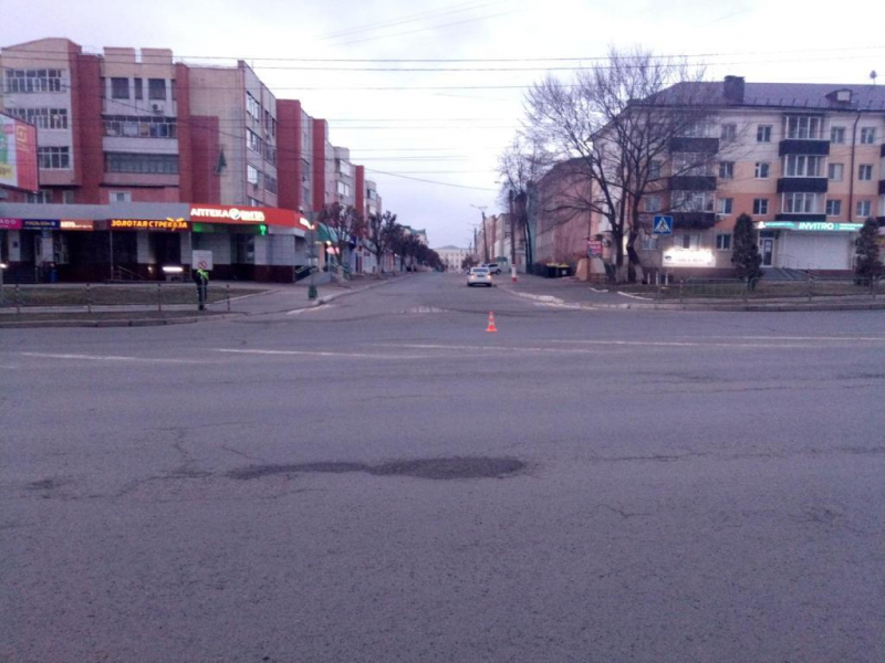 В Саранске у дорогого внедорожника на ходу отлетело колесо: пострадал водитель