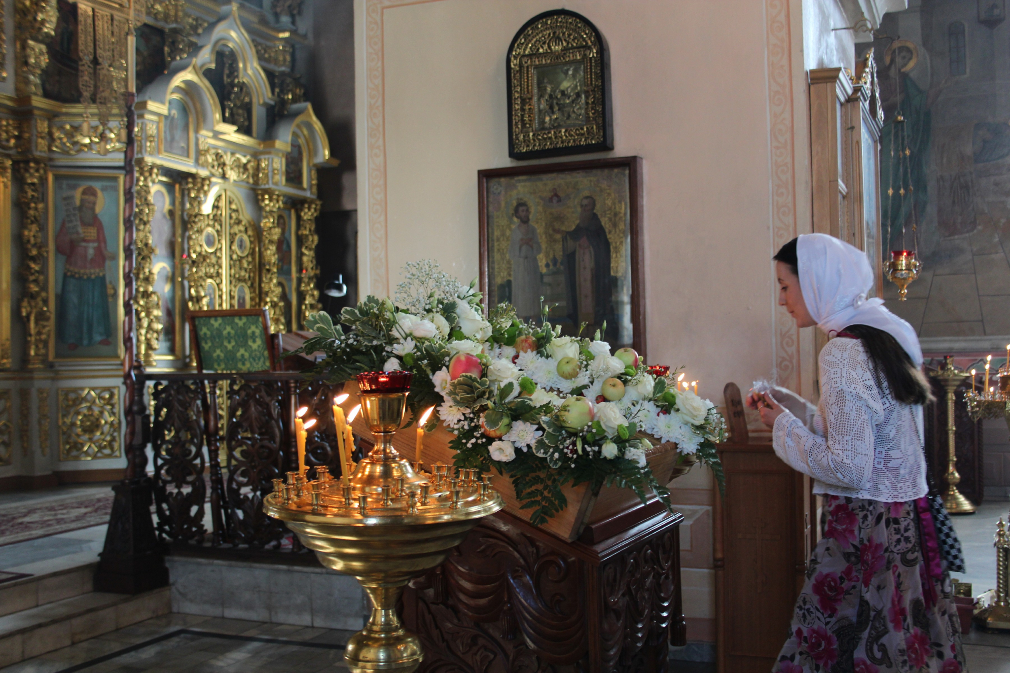 У православных верующих началась Страстная неделя
