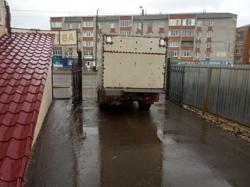 Невнимательный водитель грузовика сбил пенсионерку в Мордовии