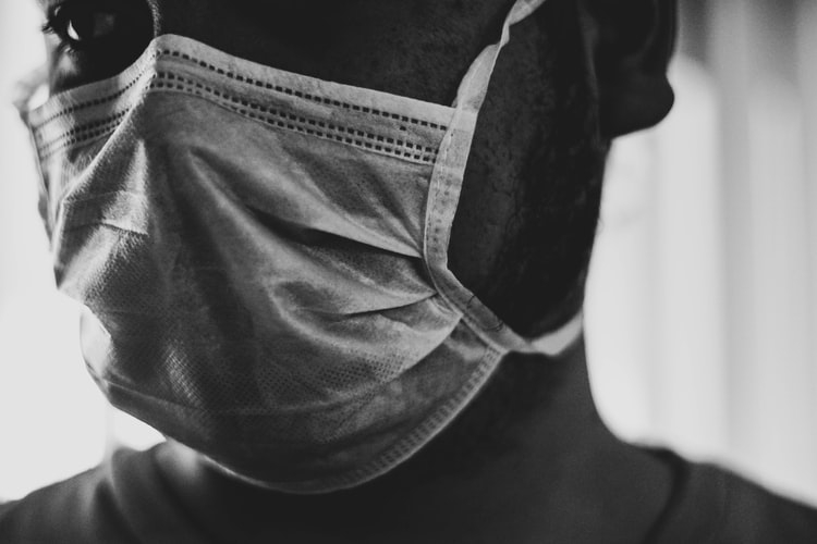 Жителей Мордовии обяжут носить маски в общественном транспорте и магазинах