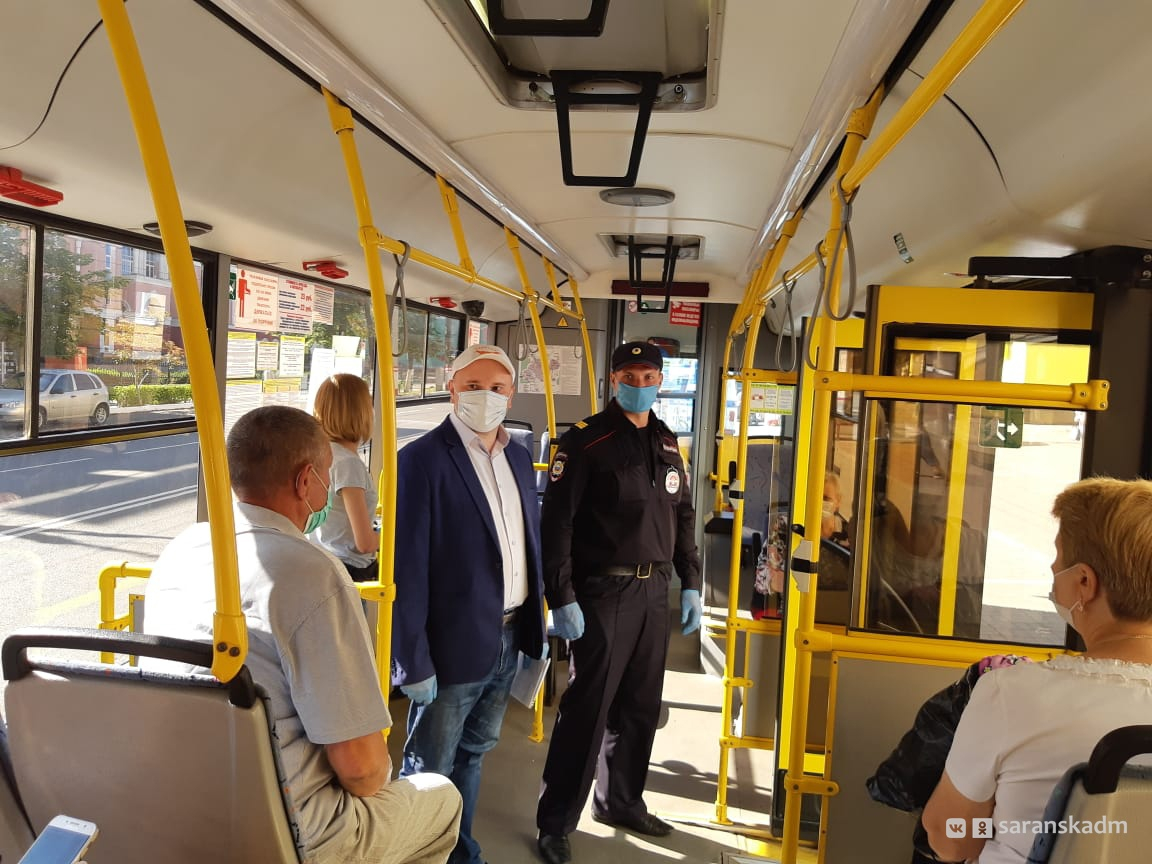 В общественном транспорте Саранска продолжают ловить нарушителей масочно-перчаточного режима