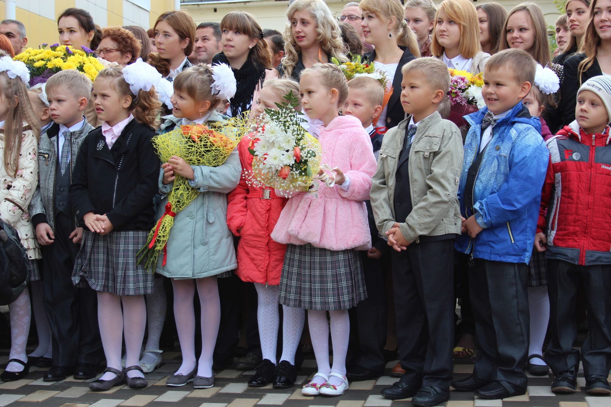 Массовые мероприятия в российских школах запретили до конца 2020 года
