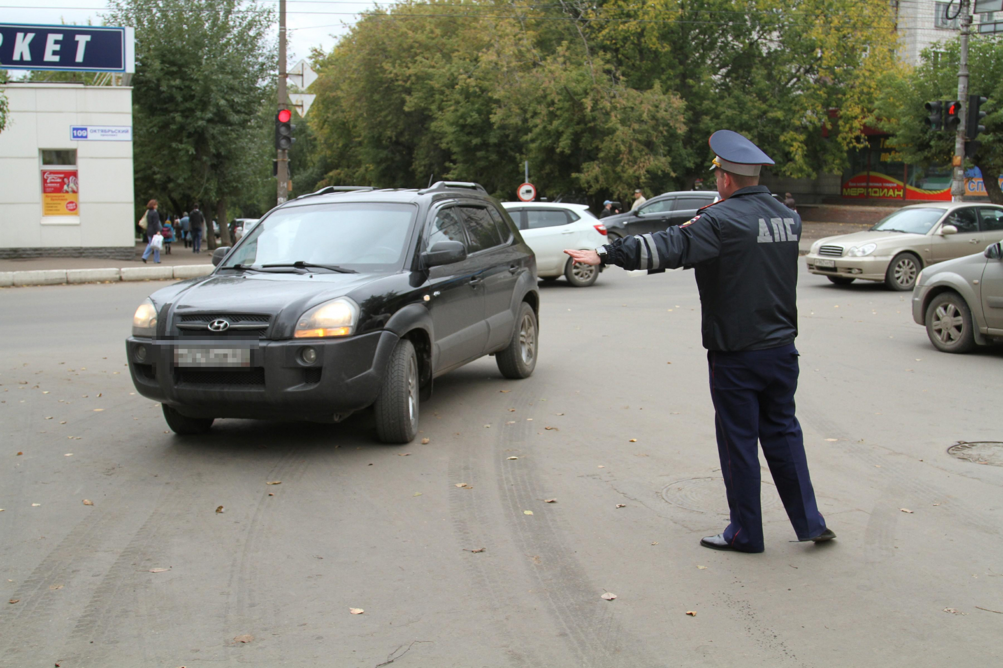 В Мордовии водитель без прав пытался откупиться от сотрудника Госавтоинспекции