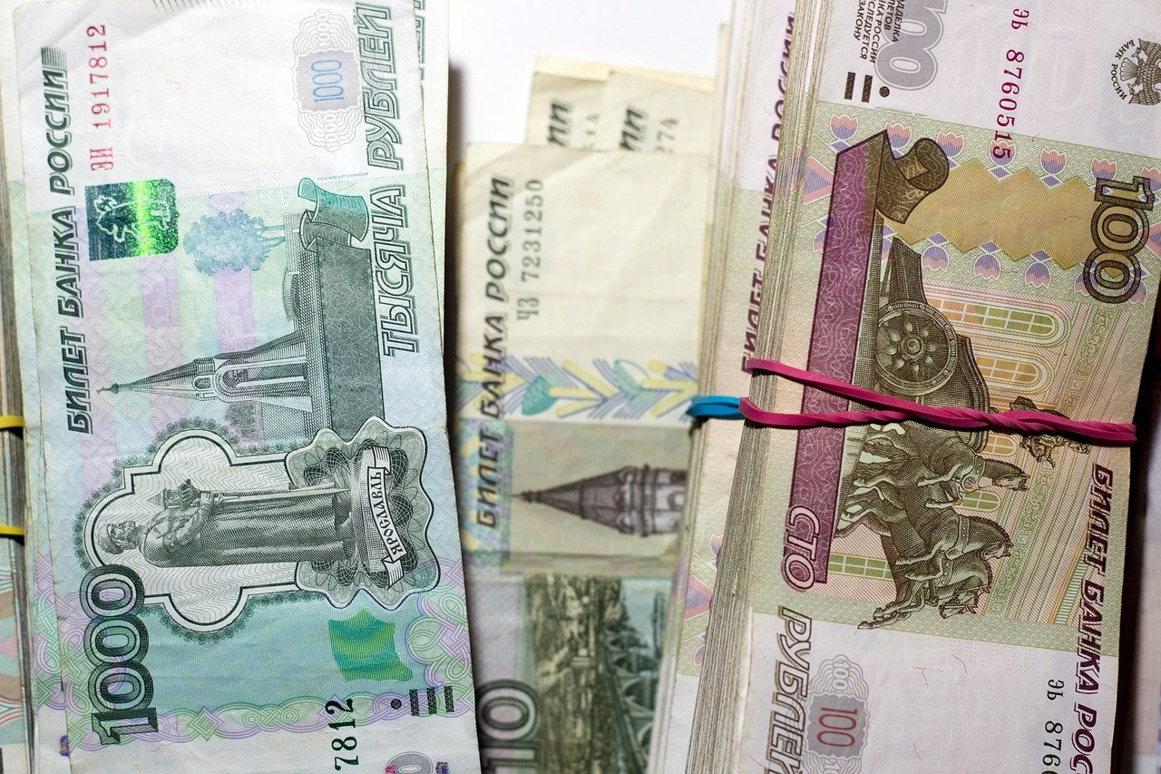 Мошенники уговорили жительницу Мордовии перевести на их счет более 176 тысяч рублей