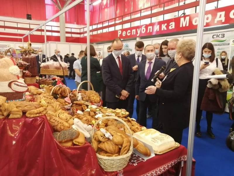 Минпросвещения России и представители регионов изучают опыт Мордовии по организации школьного питания