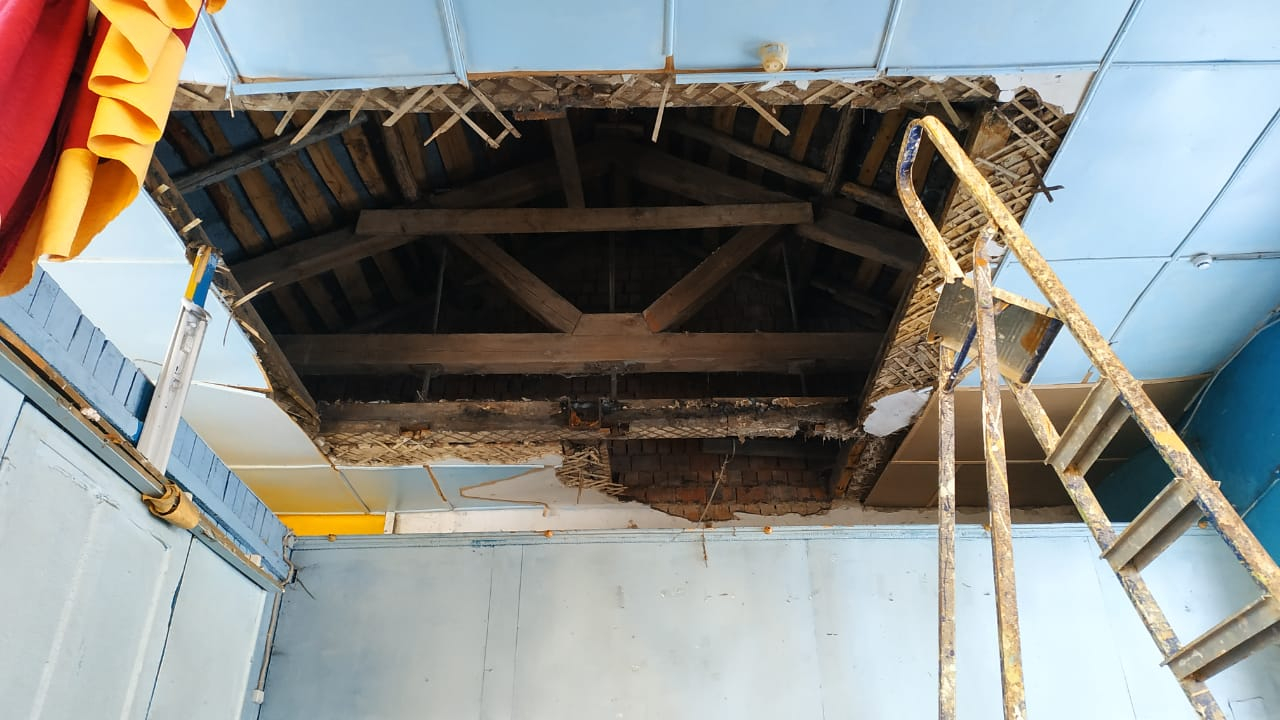 В одной из школ Мордовии обрушился потолок