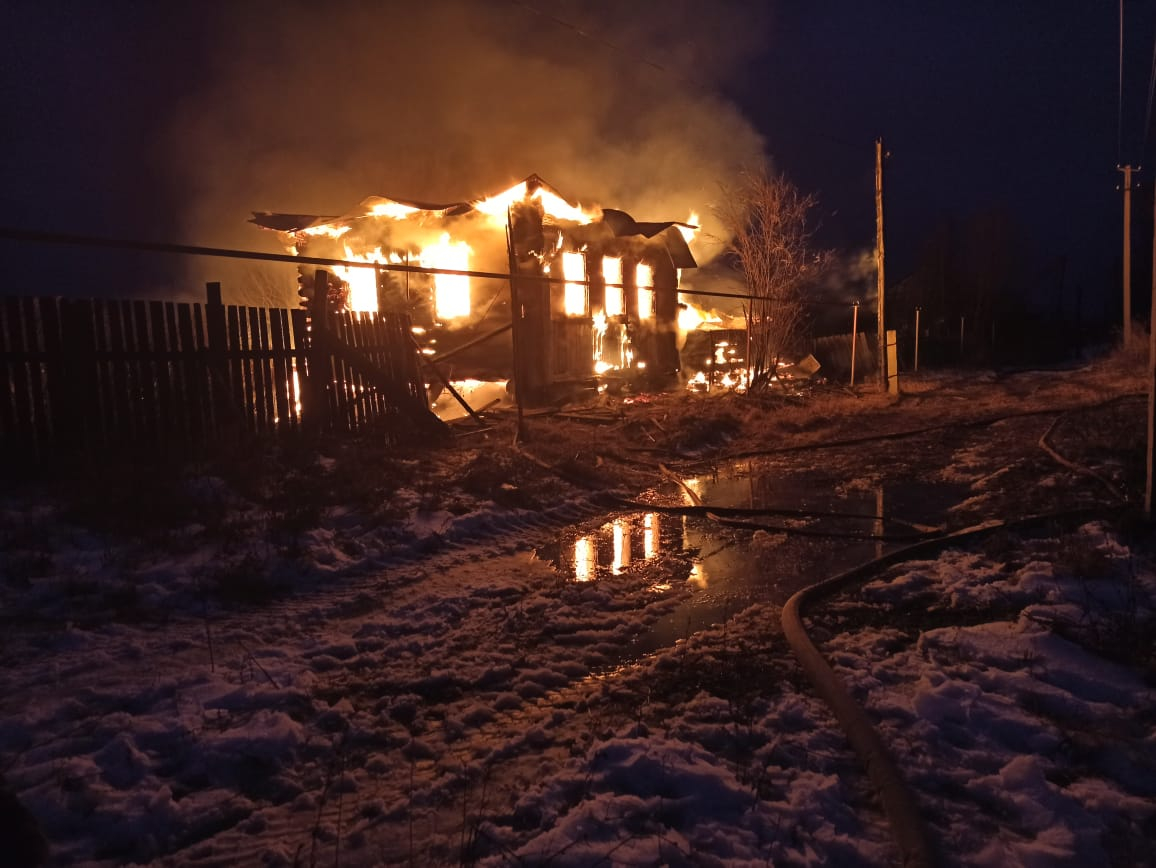 Трагедия в первый день Нового года: В Мордовии при пожаре погиб пенсионер