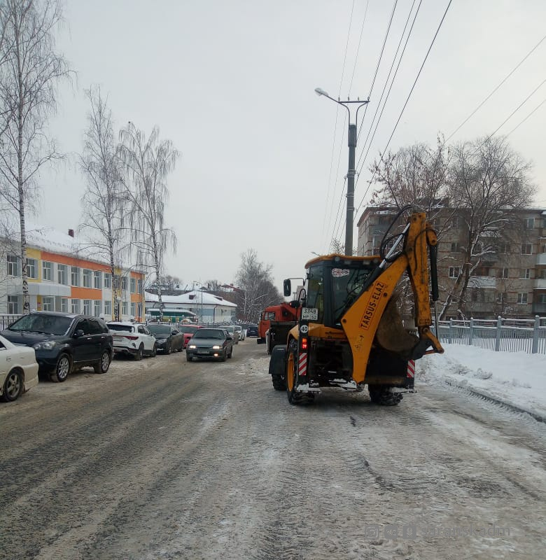 Из-за уборки снега в Саранске вновь ограничат стоянку транспорта