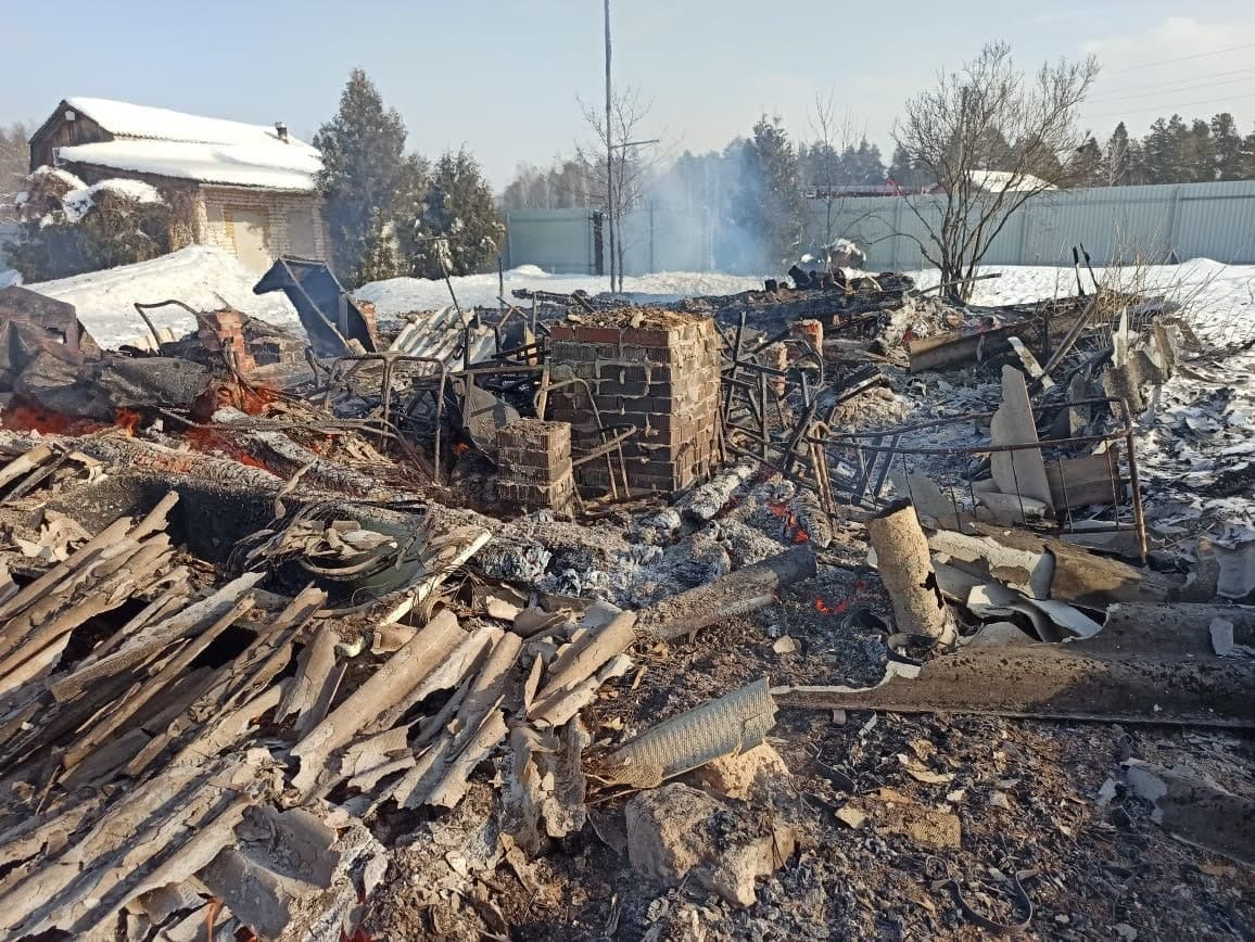 В Мордовии пожилой мужчина лишился дома из-за жуткого пожара