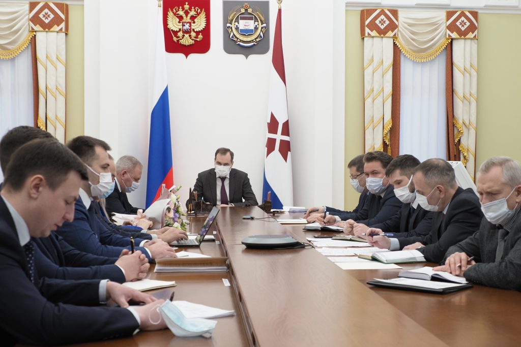 Врио главы Мордовии провел оперативное совещание с членами Правительства по подготовке к Дню Победы