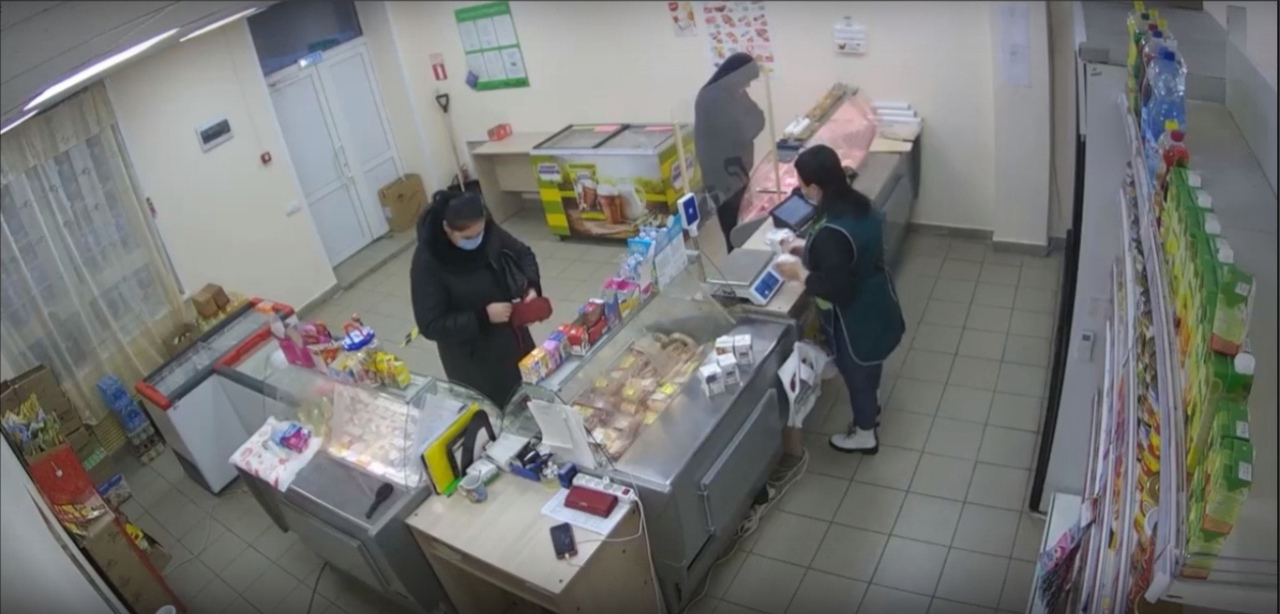 В Мордовии ищут пару, которая оплатила продукты фальшивой купюрой
