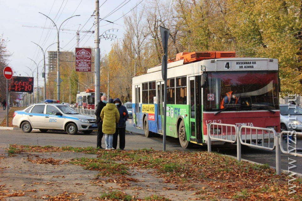 В Саранске троллейбус сбил пожилую женщину