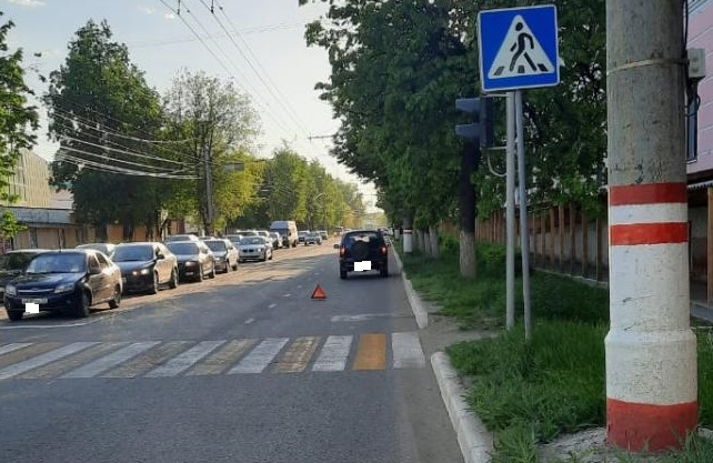 В Саранске пожилой водитель наехал на 22-летнюю девушку на "зебре"