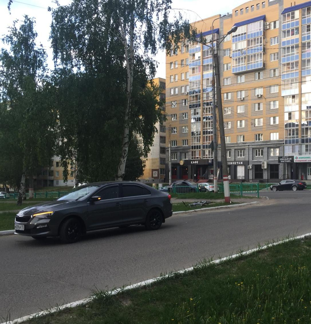 Автоледи на иномарке сбила 12-летнего велосипедиста на Победе в Саранске