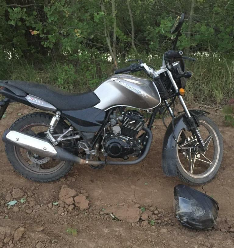 Мотоцикл опрокинулся в Кадошкинском районе Мордовии, байкер в тяжелом состоянии