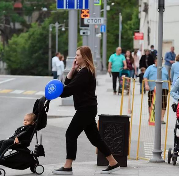 Владимир Путин подписал указ о назначении 10 тысяч на ребенка. Кто получит новые выплаты