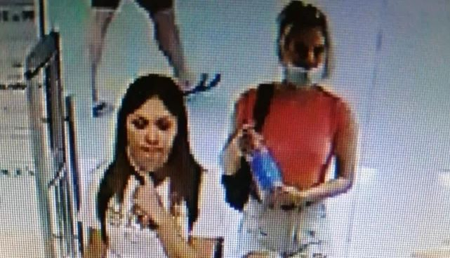 В Саранске ищут девушек, укравших детские колготки из магазина на Гагарина