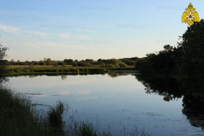 В Мордовии после ныряния в воду один человек умер, другой сломал позвоночник