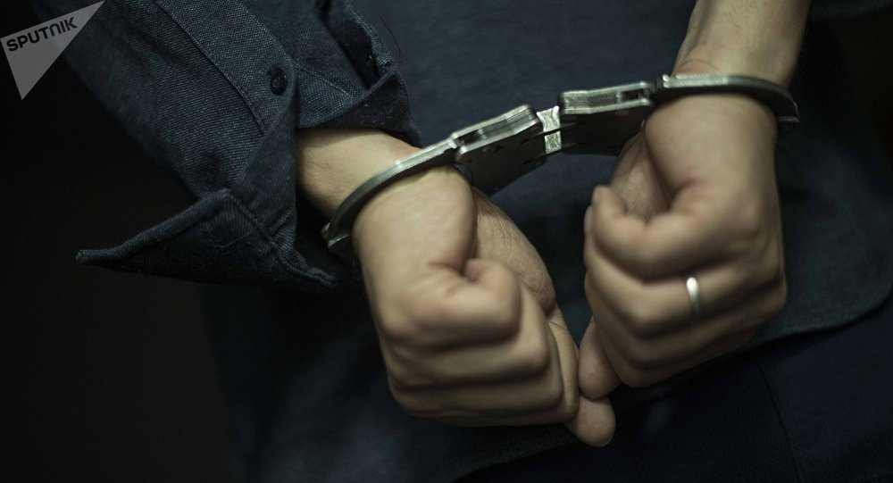 В Саранске задержали мужчин, которые похитили у ветерана 400 тысяч рублей